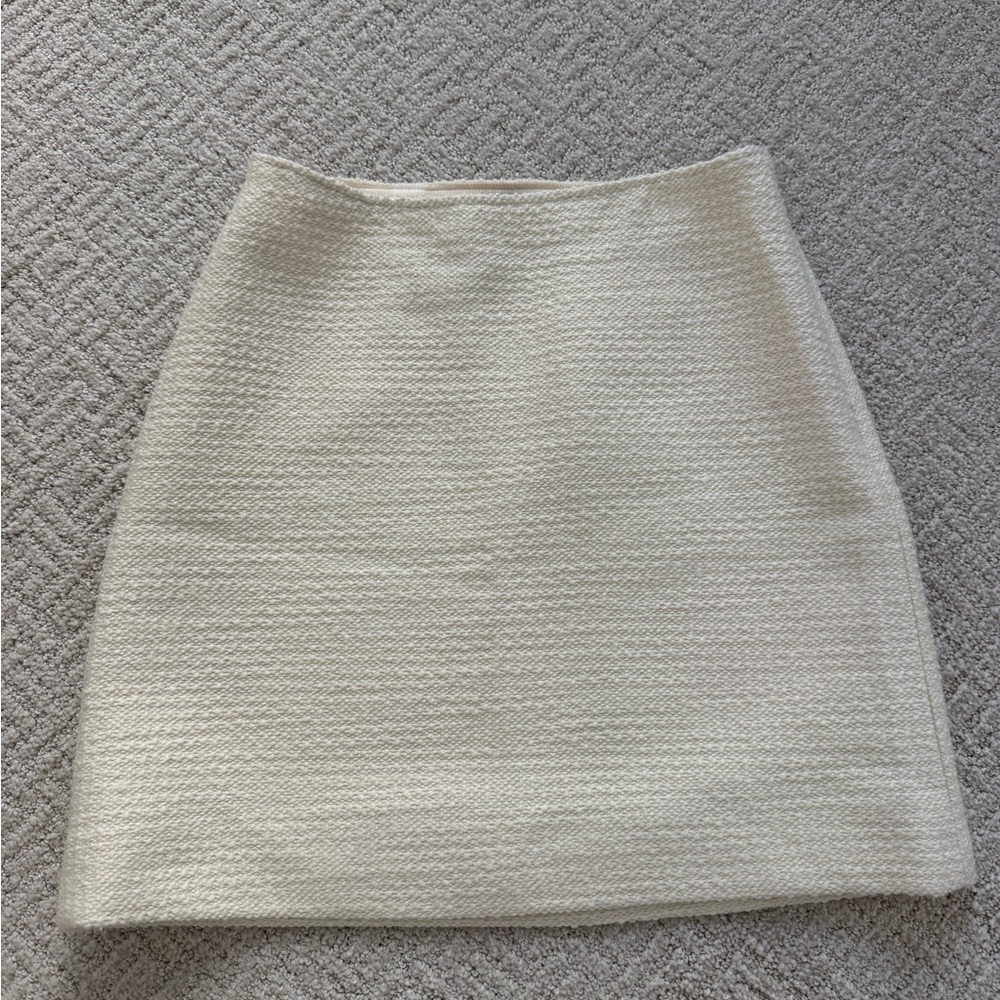 NWT Club Monaco Cream Skirt
